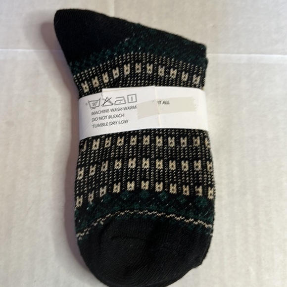 NWT! YZKKE Women Wool Socks Size 5-9 black/ Beige - Picture 3 of 4